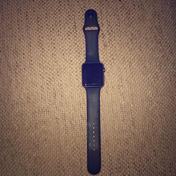 Apple Watch slightly worn no marks or scratches !!